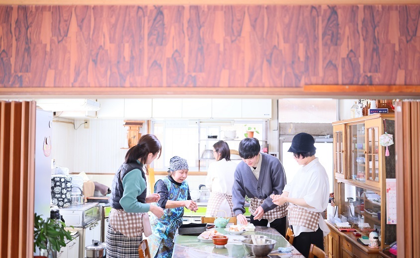Home cooking experience at Machiko san's house
